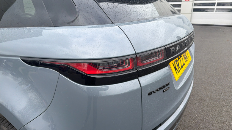 Land Rover Range Rover Evoque 2.0 D200 R-Dynamic SE 5dr Auto Diesel Hatchback